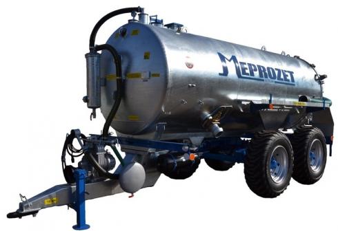 Slurry tanker with self-supporting construction PN-90/4