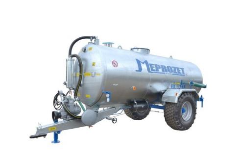 Slurry tanker with self-supporting construction PN-90/6 ECONOMICAL