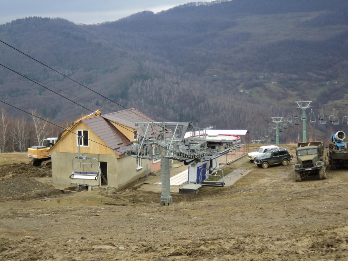 Two-level pumping station (Caprari) and control cabinet, Krasiya ski resort, 2010, Zakarpatsk region, Ukraine.